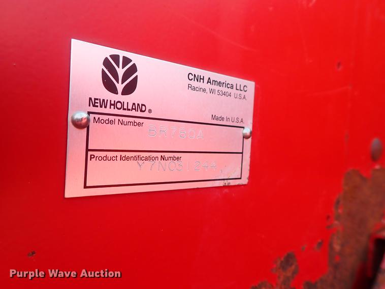 image for item FB9155 2008 New Holland BR780A round baler