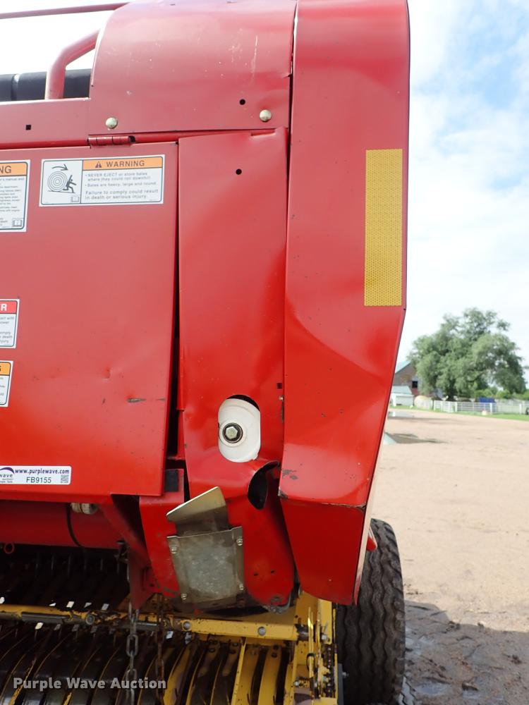 image for item FB9155 2008 New Holland BR780A round baler