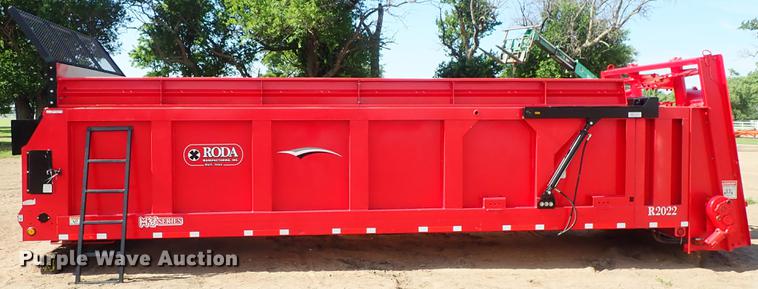 image for item FH9967 Roda R2022 steel manure spreader bed
