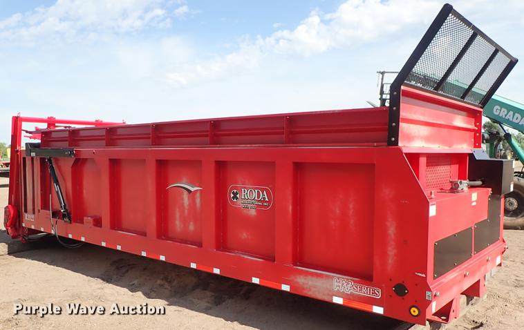 image for item FH9967 Roda R2022 steel manure spreader bed