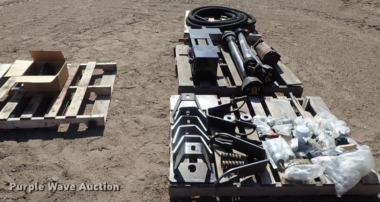 image for item FH9967 Roda R2022 steel manure spreader bed