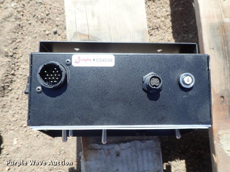 image for item FH9967 Roda R2022 steel manure spreader bed