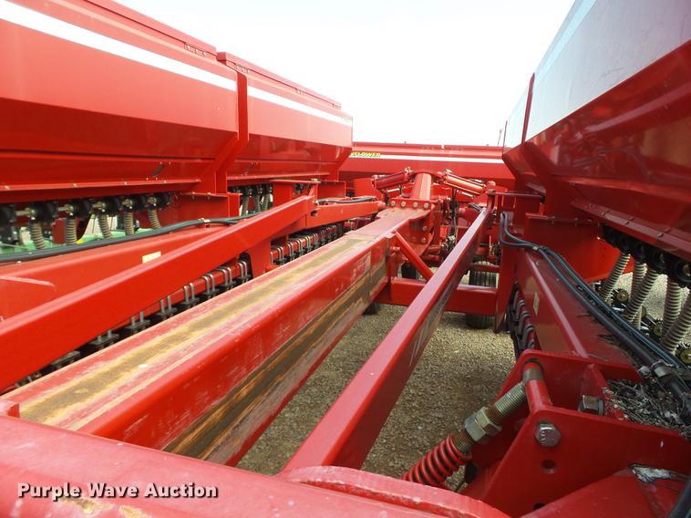 image for item FS9536 Sunflower 9434-40 no-till grain drill