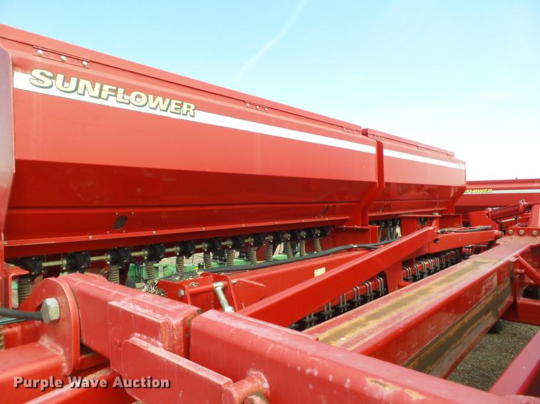 image for item FS9536 Sunflower 9434-40 no-till grain drill