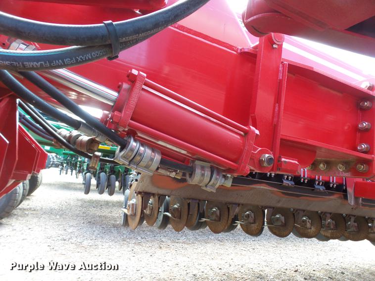 image for item FS9536 Sunflower 9434-40 no-till grain drill