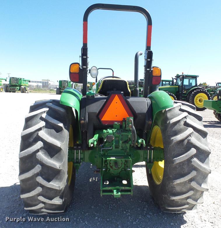 image for item FS9545 2015 John Deere 5065E tractor