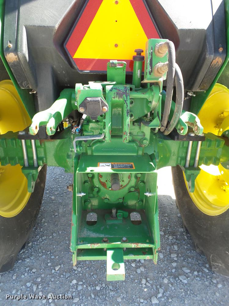 image for item FS9545 2015 John Deere 5065E tractor