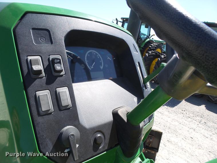 image for item FS9545 2015 John Deere 5065E tractor