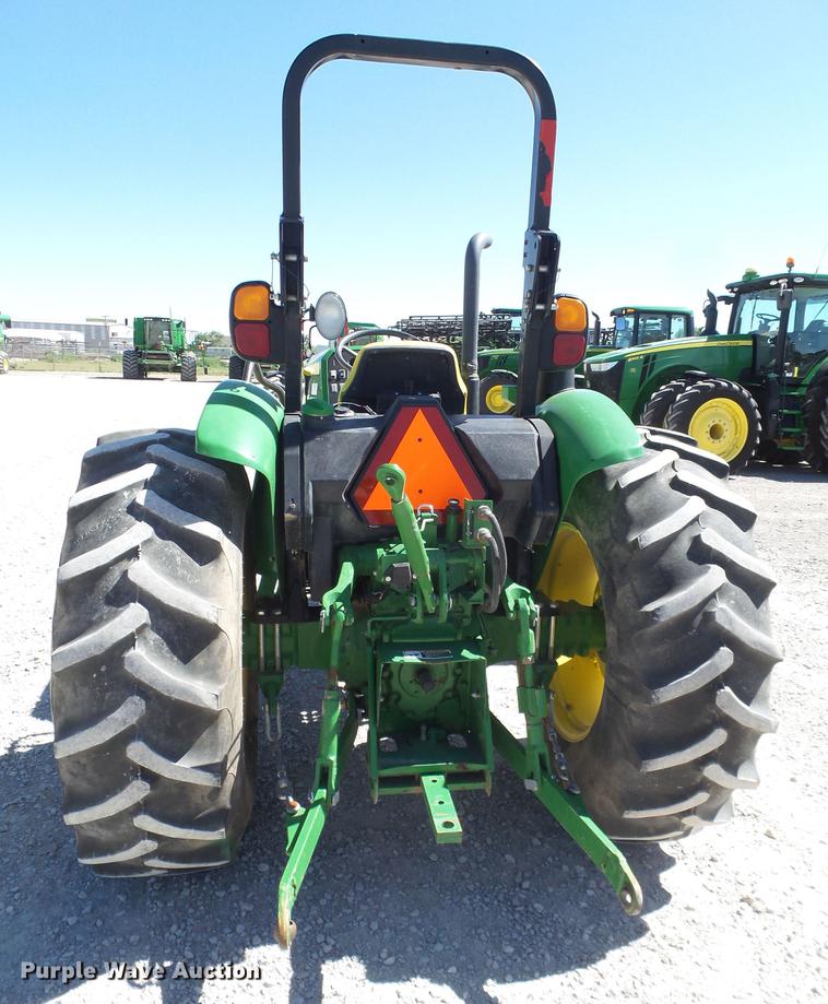 image for item FS9546 2015 John Deere 5065E tractor