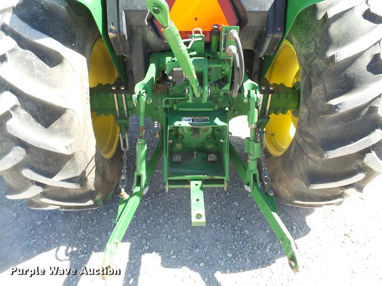 image for item FS9546 2015 John Deere 5065E tractor