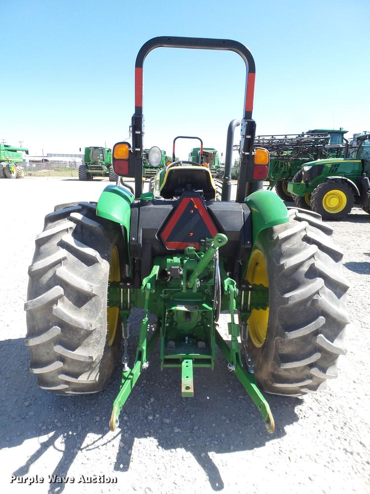 image for item FS9547 2016 John Deere 5065E tractor