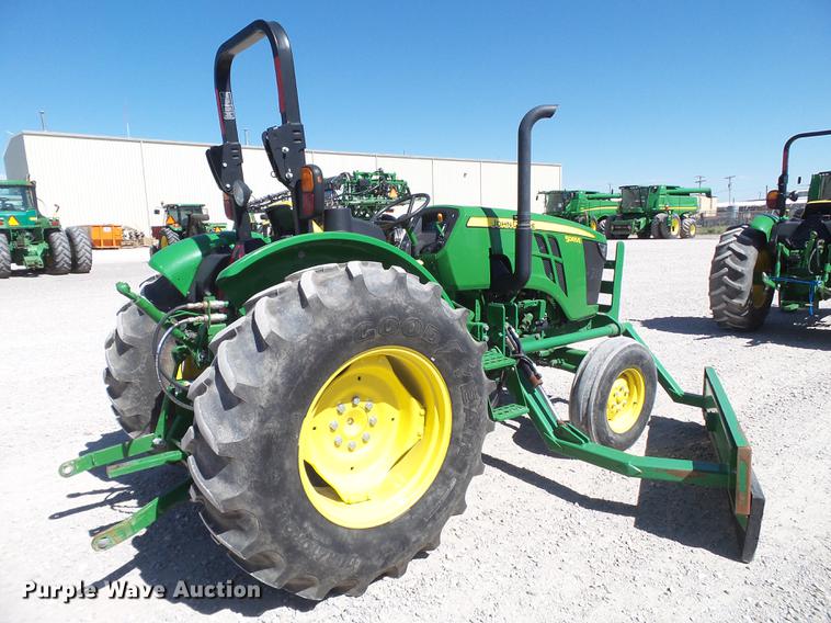 image for item FS9547 2016 John Deere 5065E tractor