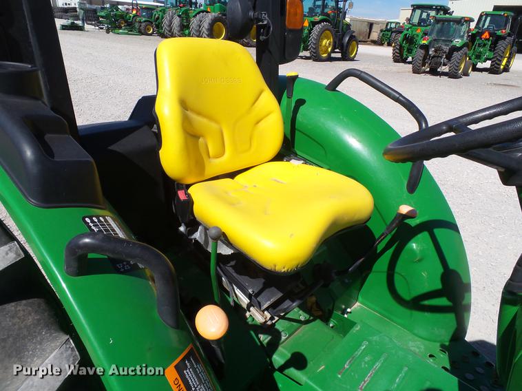image for item FS9547 2016 John Deere 5065E tractor