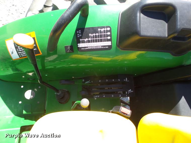 image for item FS9547 2016 John Deere 5065E tractor