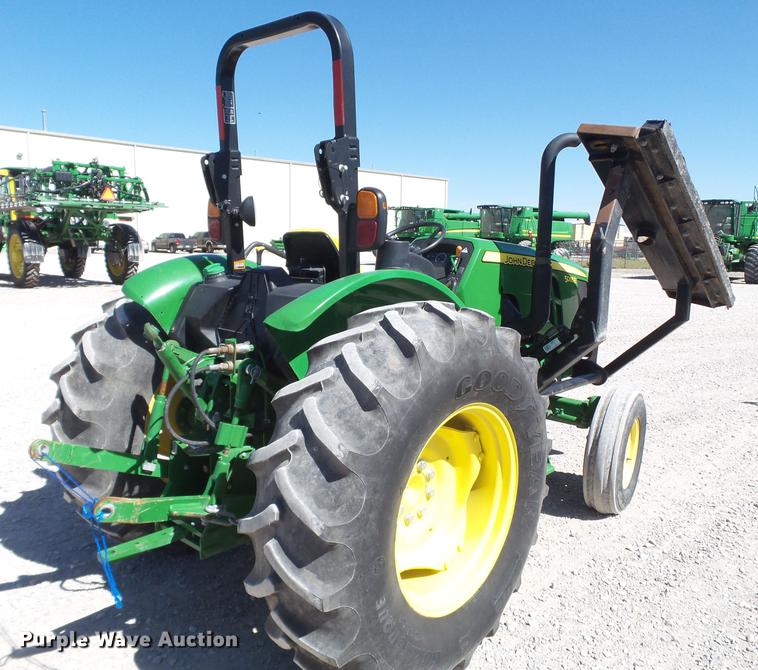 image for item FS9548 2016 John Deere 5065E tractor