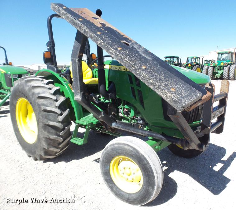 image for item FS9548 2016 John Deere 5065E tractor