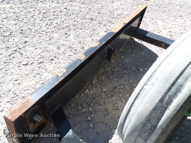 image for item FS9548 2016 John Deere 5065E tractor