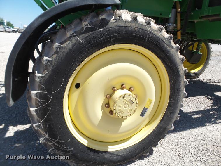image for item FS9550 2010 John Deere 4730 sprayer