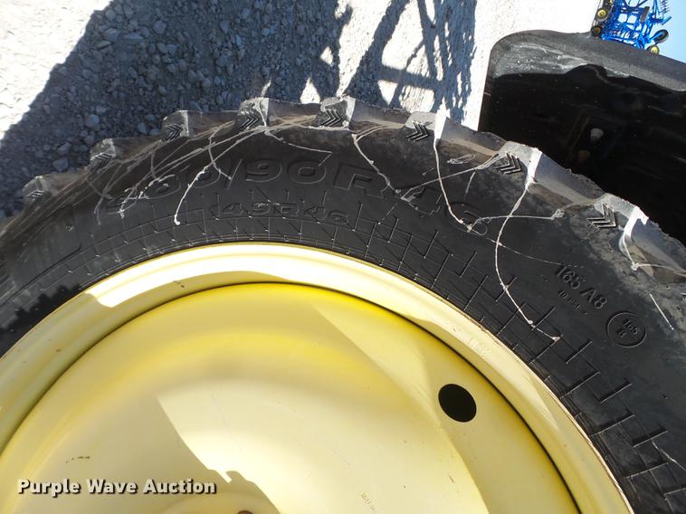 image for item FS9550 2010 John Deere 4730 sprayer