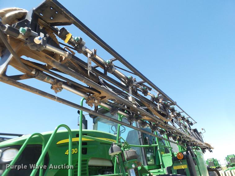 image for item FS9550 2010 John Deere 4730 sprayer