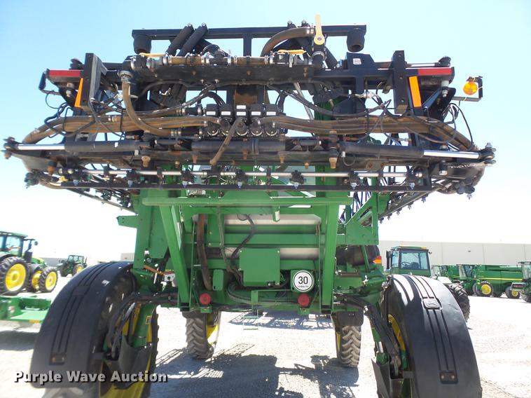 image for item FS9550 2010 John Deere 4730 sprayer