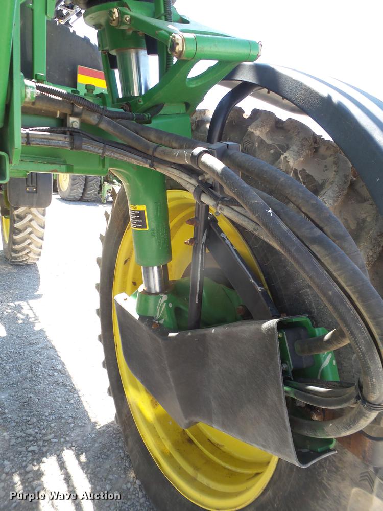 image for item FS9550 2010 John Deere 4730 sprayer