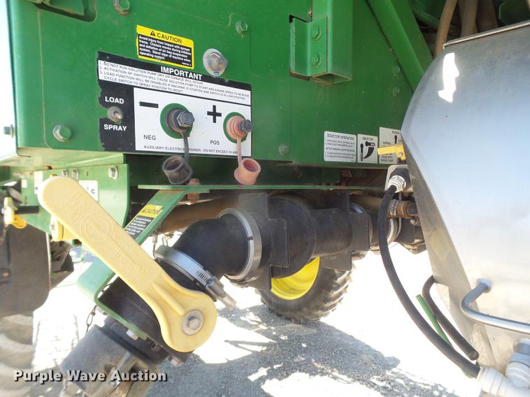 image for item FS9550 2010 John Deere 4730 sprayer