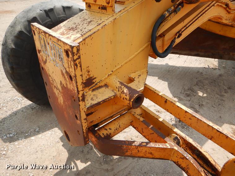 image for item FT9505 1972 Galion T500L rigid frame motor grader