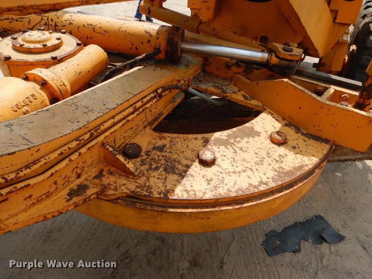 image for item FT9505 1972 Galion T500L rigid frame motor grader