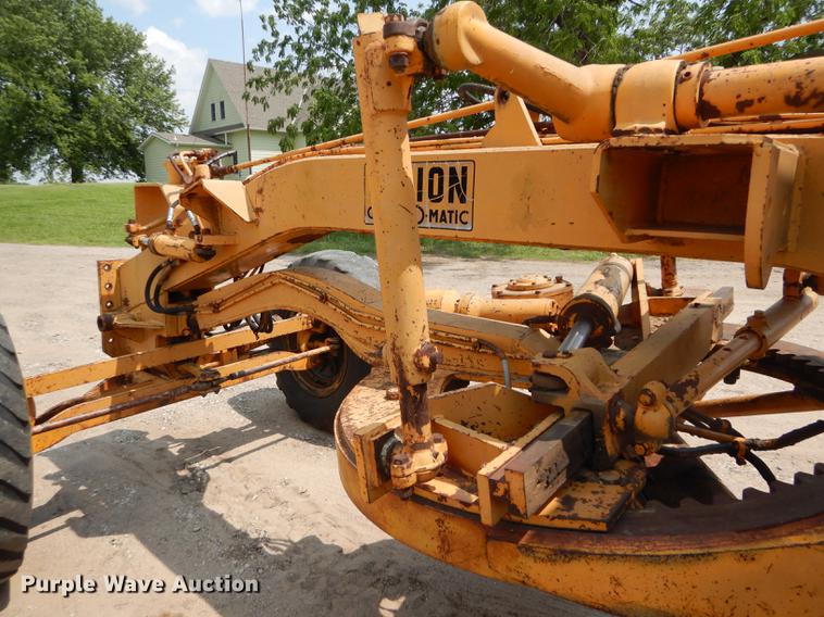 image for item FT9505 1972 Galion T500L rigid frame motor grader