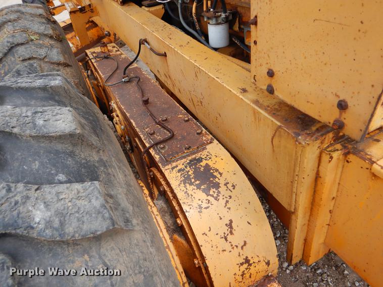image for item FT9505 1972 Galion T500L rigid frame motor grader