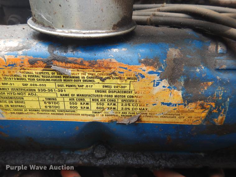 image for item FT9507 1973 Ford T802 grain truck