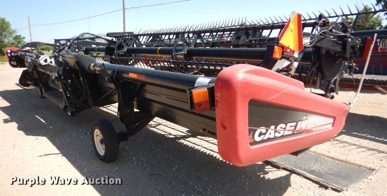 image for item FT9536 2010 Case IH 2162 flex draper head