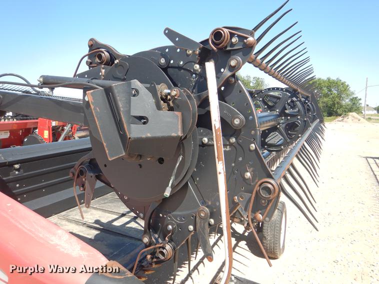 image for item FT9536 2010 Case IH 2162 flex draper head