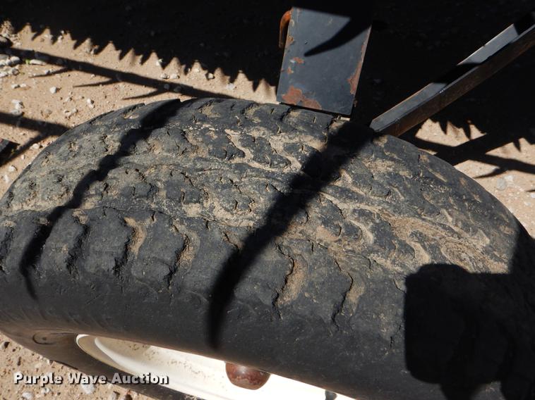 image for item FT9536 2010 Case IH 2162 flex draper head