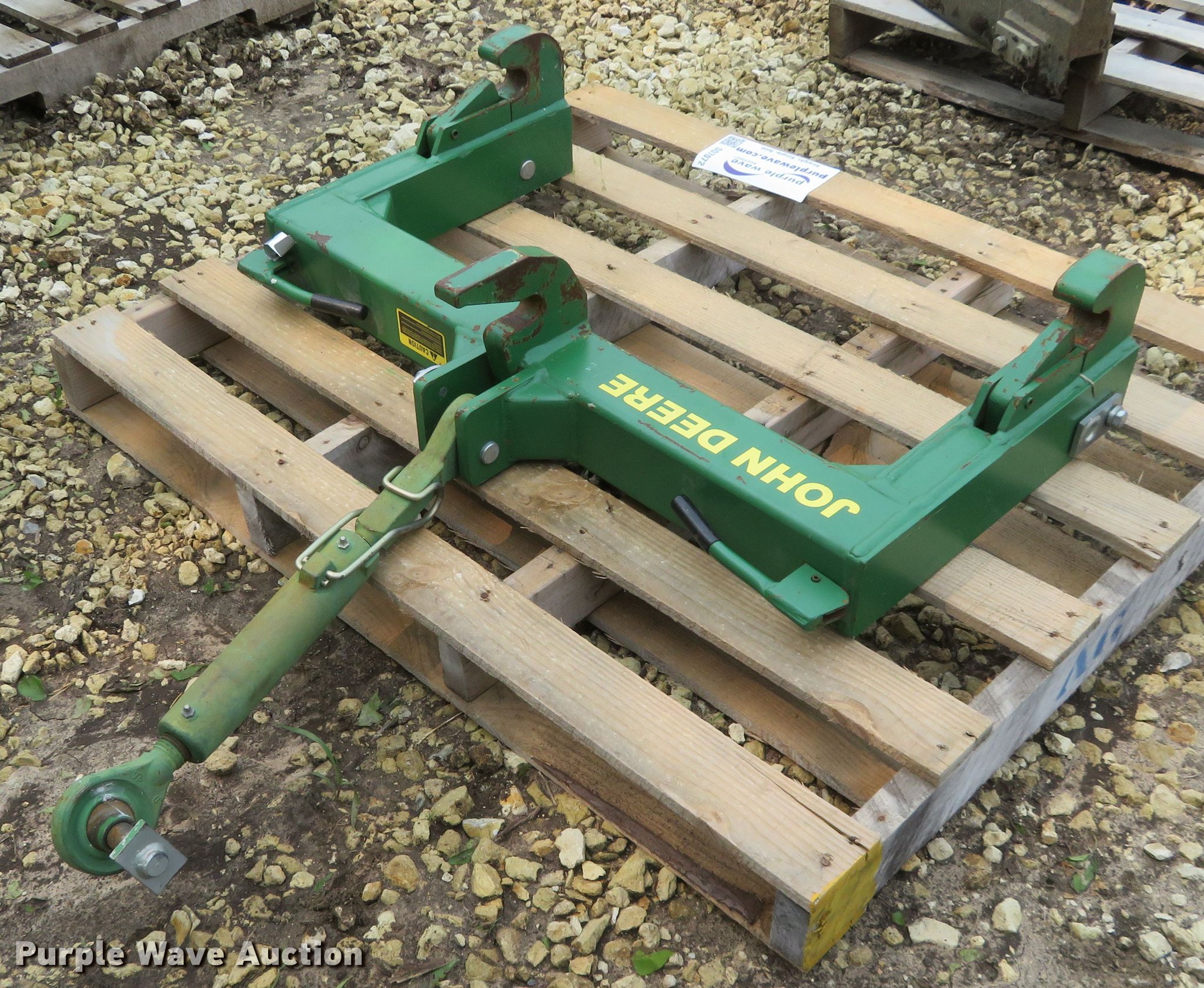 John Deere quick attach in El Dorado, KS Item DD7072 sold Purple Wave