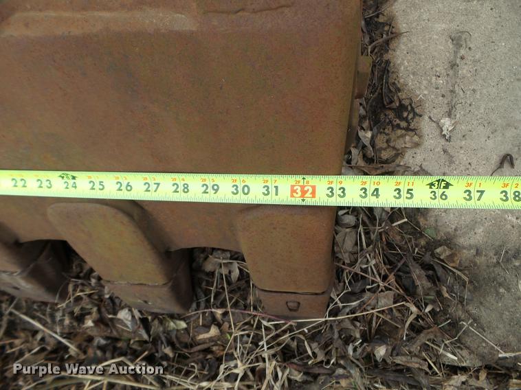 image for item DC4579 EBI 33"W excavator bucket