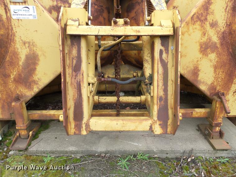 image for item DC4580 Omsteel 880 v-plow