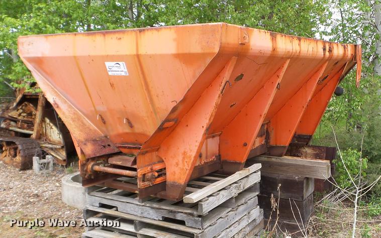 image for item DC4585 Spreader