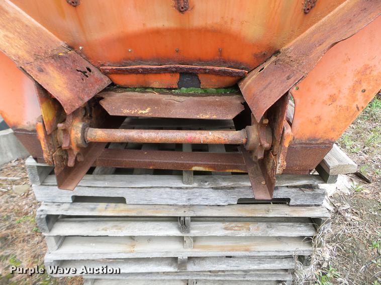 image for item DC4585 Spreader