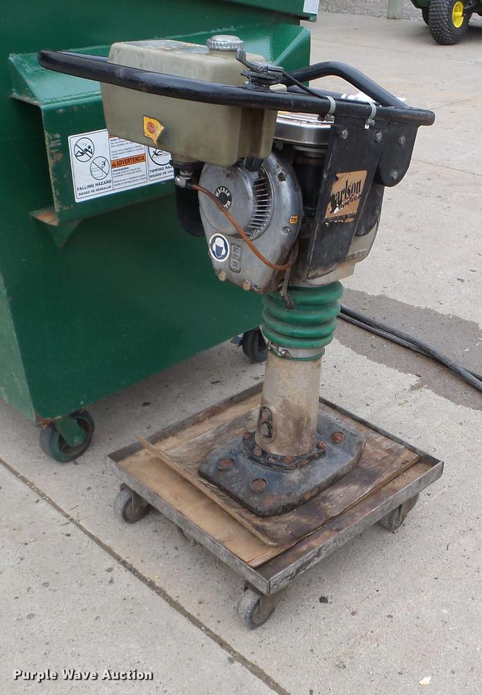 image for item DC4586 Wacker plate compactor