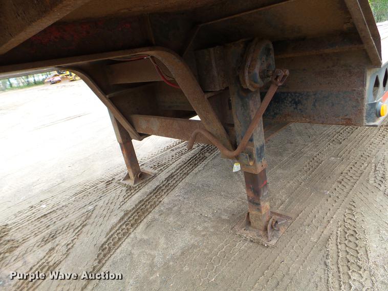 image for item DC4591 1994 Fontaine FLT-7-35HBT drop deck equipment trailer