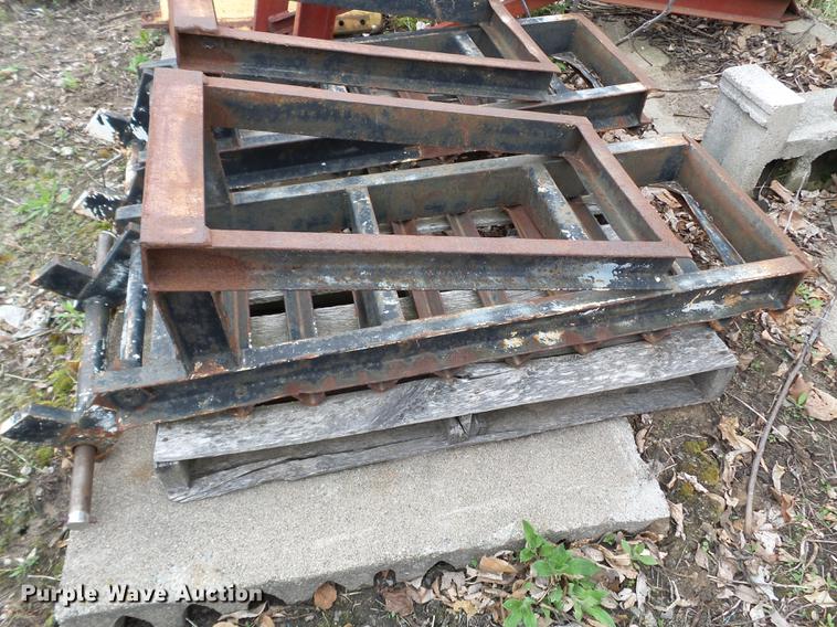 image for item DC4591 1994 Fontaine FLT-7-35HBT drop deck equipment trailer