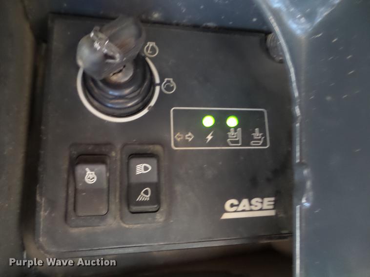 image for item DC4592 1999 Case 85XT skid steer