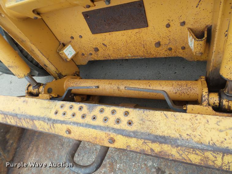 image for item DC4592 1999 Case 85XT skid steer