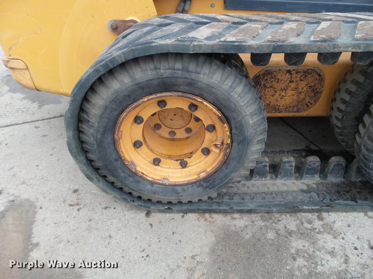 image for item DC4592 1999 Case 85XT skid steer