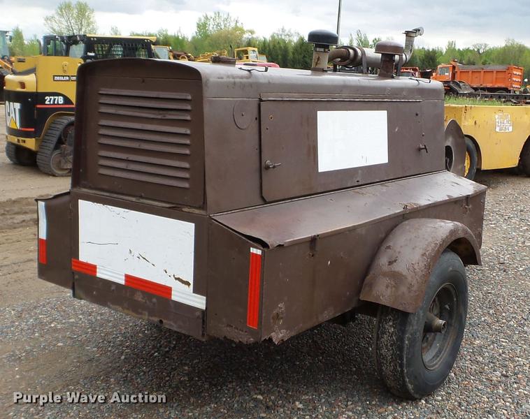 image for item DC4594 Leroi 175SDED air compressor