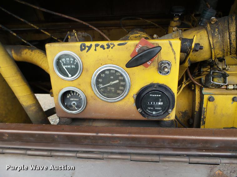 image for item DC4594 Leroi 175SDED air compressor