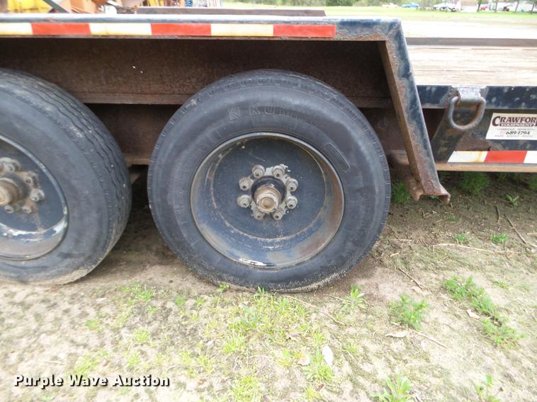 image for item DC4596 2002 Towmaster T14-DD equipment trailer