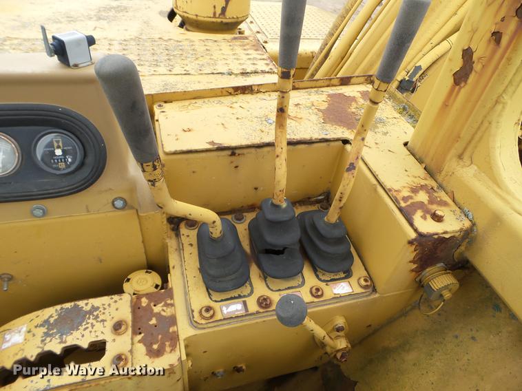 image for item DC4597 1991 Caterpillar 615C Series II elevating scraper